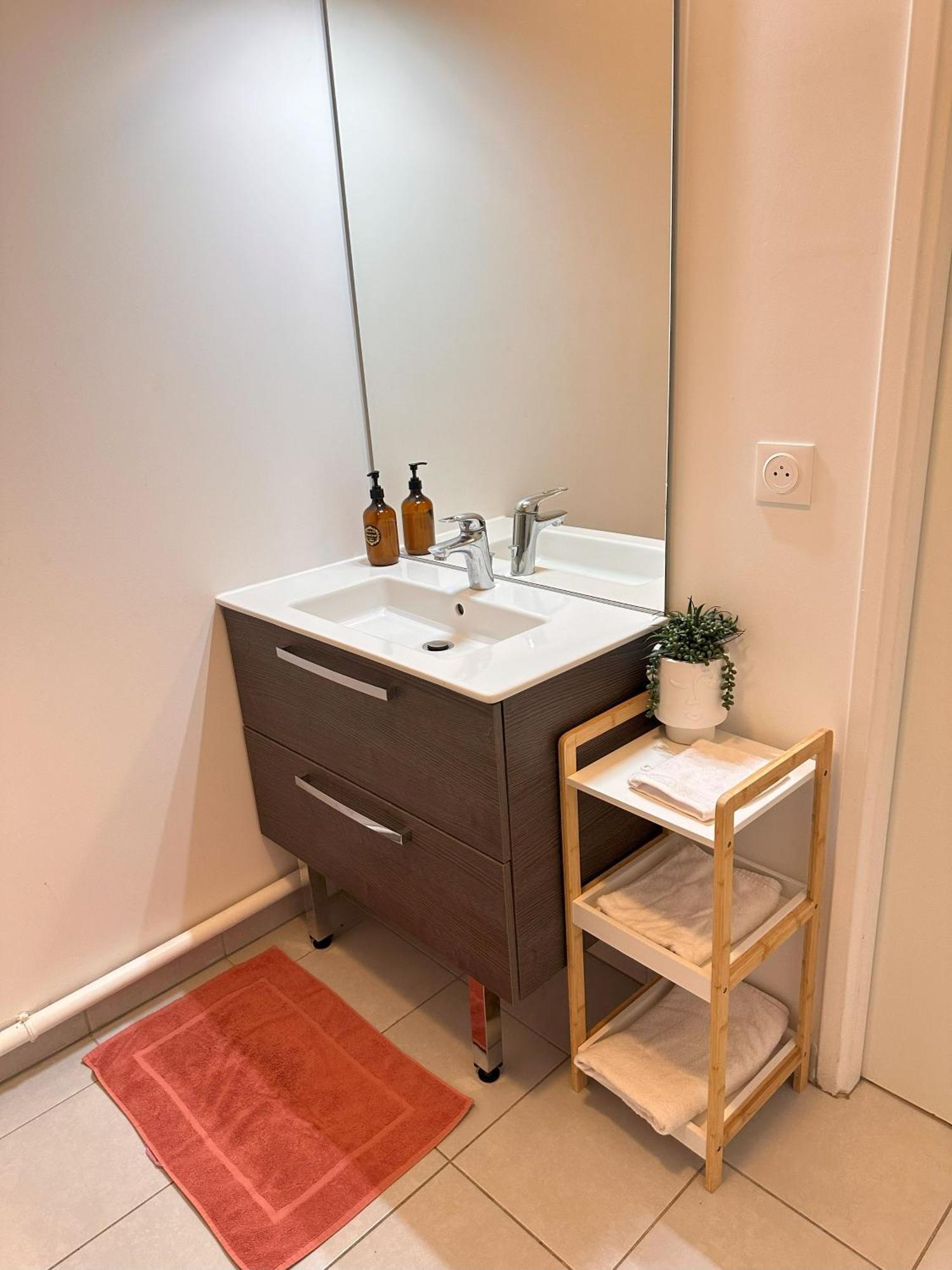 Appartement Cosy Au Stade De France Proche Paris 생드니 외부 사진
